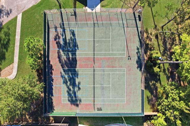 24007 Rain Creek Drive, Tomball, TX 77375