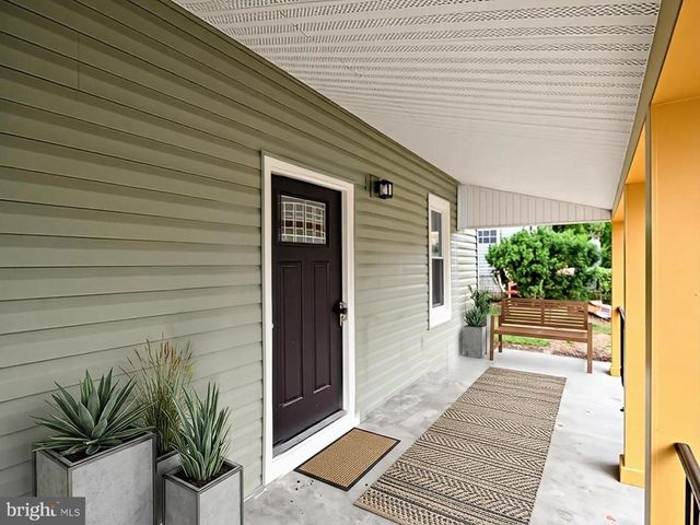 6305 FIELD ST, Capitol Heights, MD 20743