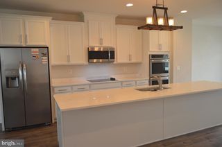 9867 GILLUM WAY, Manassas, VA 20110