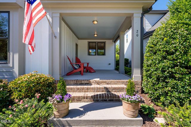 20 Cardinal Ridge Road, Chapel Hill, NC 27516
