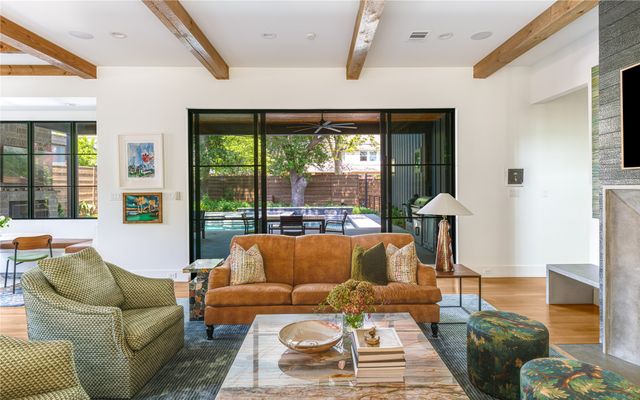 6909 Bob O Link Drive, Dallas, TX 75214