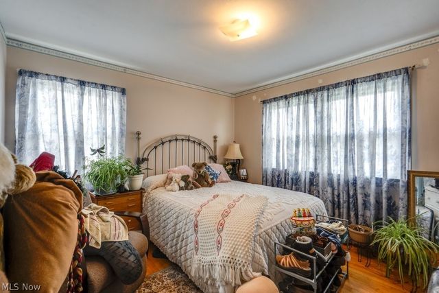 7295 Oakwood Road, Parma, OH 44130