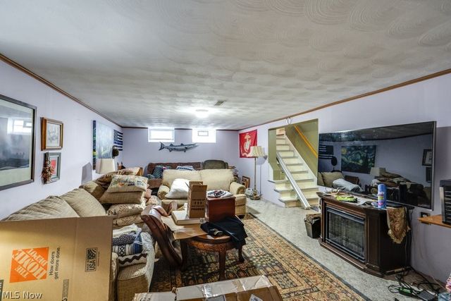 7295 Oakwood Road, Parma, OH 44130