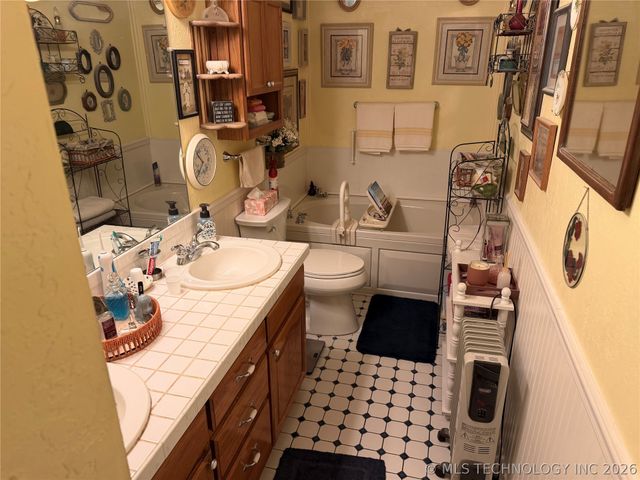 6990 S Hancock Street, Muskogee, OK 74401