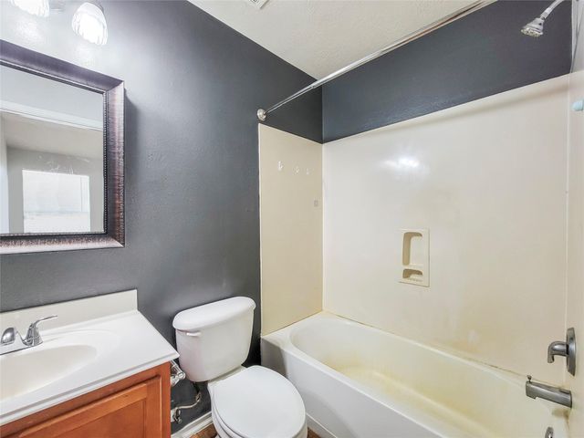 7206 Cool Springs Court, Magnolia, TX 77354