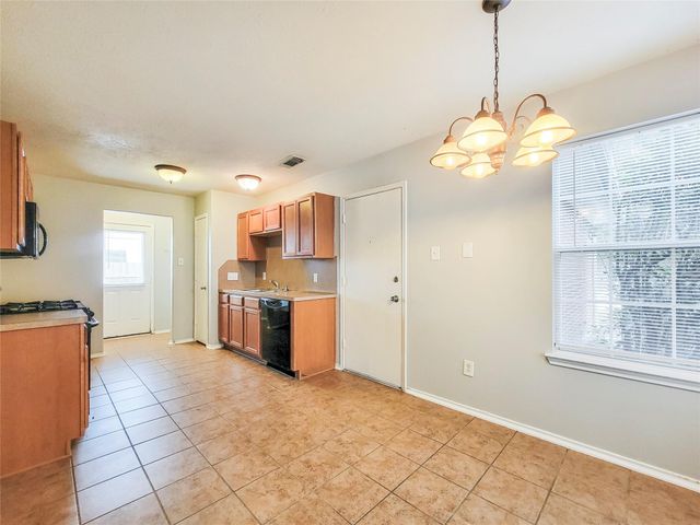 7206 Cool Springs Court, Magnolia, TX 77354