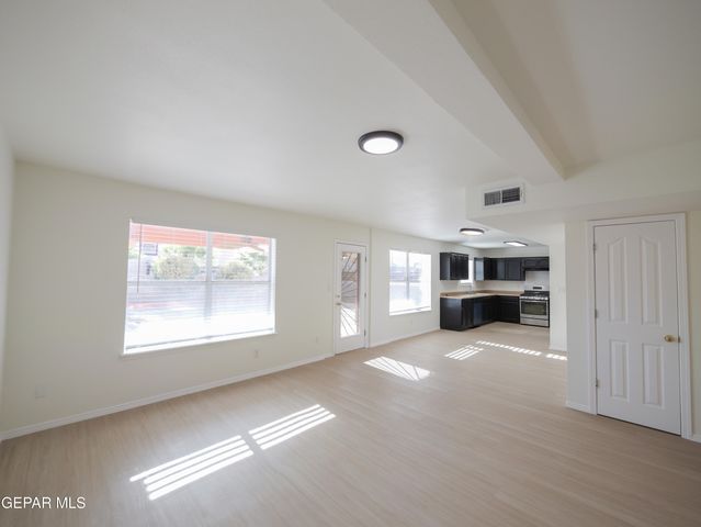 3313 TIERRA YVETTE Lane, El Paso, TX 79938