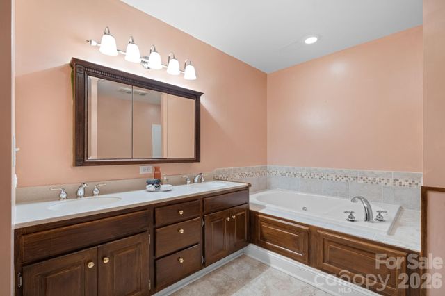 2301 Willow Creek Drive, Newton, NC 28658