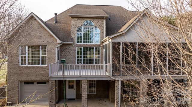 2301 Willow Creek Drive, Newton, NC 28658