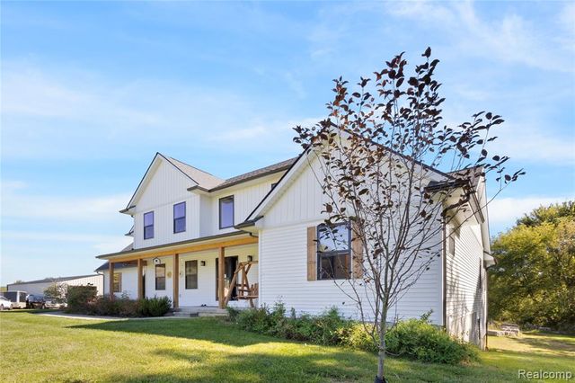 1989 S Lapeer Road, Lapeer, MI 48446