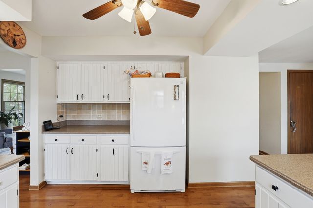 637 N Lyle Avenue, Elgin, IL 60123