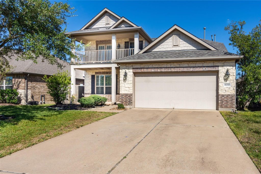 18218 Russett Green Drive, Tomball, TX 77377