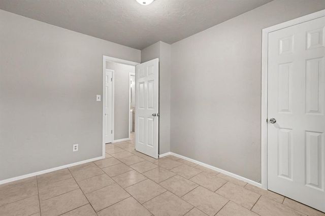 308 Arnold Avenue, Moore, OK 73160