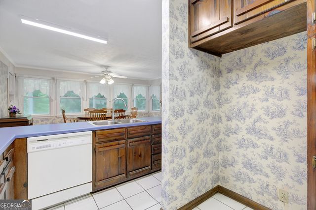 155 Pine Tree Drive, Fayetteville, GA 30214