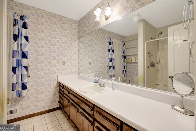 155 Pine Tree Drive, Fayetteville, GA 30214