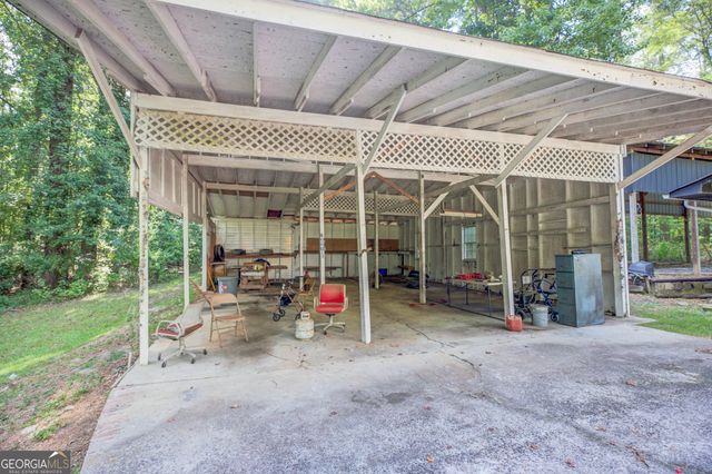 155 Pine Tree Drive, Fayetteville, GA 30214