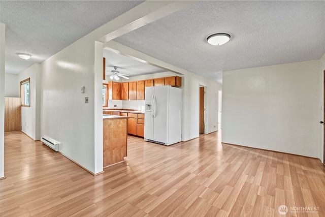 252 SR 409, Cathlamet, WA 98612