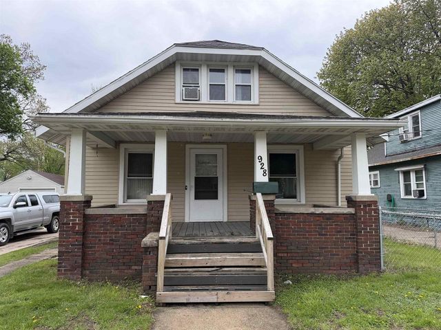 928 Gerald Avenue, Beloit, WI 53511