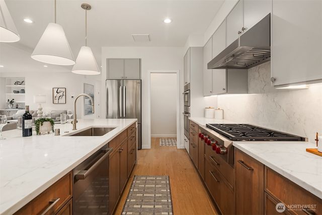 6214 40th Avenue NE, Seattle, WA 98115