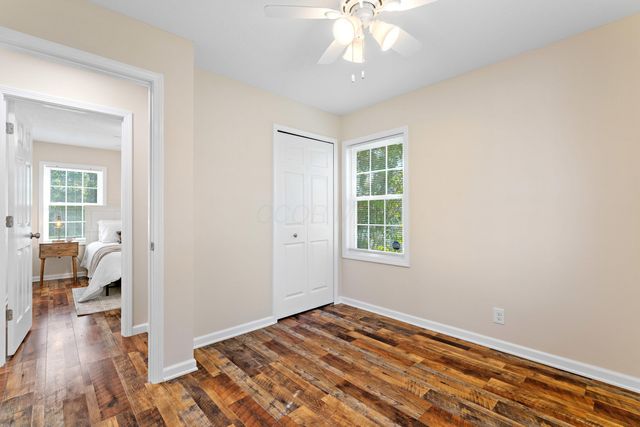 369 Hillview Drive, Johnstown, OH 43031