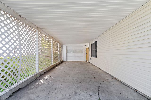 369 Hillview Drive, Johnstown, OH 43031