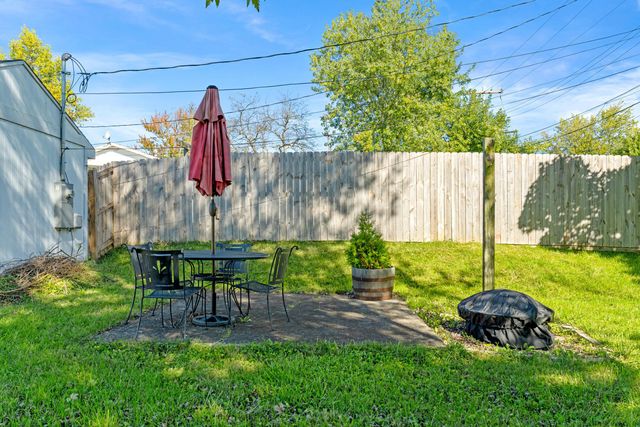 369 Hillview Drive, Johnstown, OH 43031