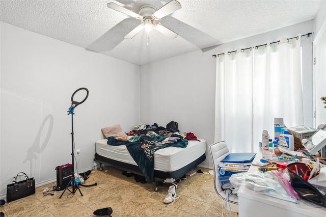 1721 Overbrook Drive, Arlington, TX 76014
