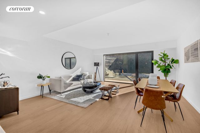 28 HUNTINGTON Street, New York City, NY 11231