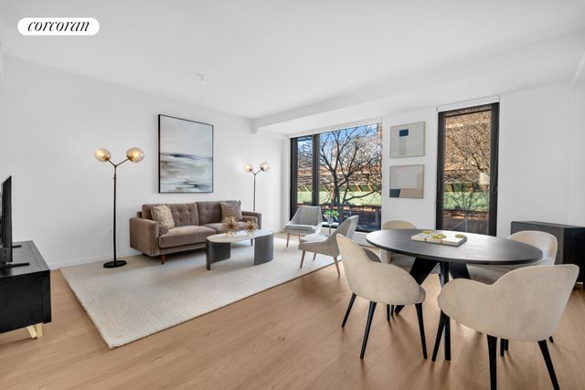 28 HUNTINGTON Street, New York City, NY 11231