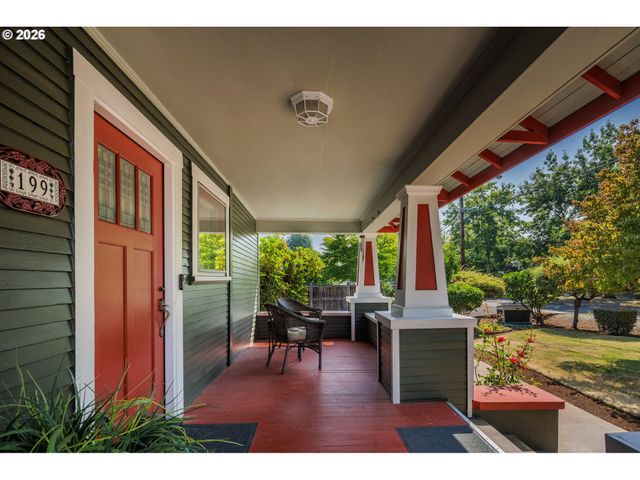 199 SANTA CLARA Ave, Eugene, OR 97404