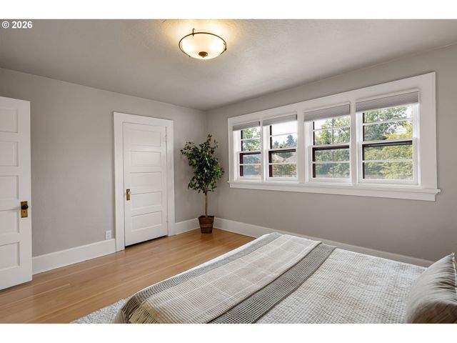 199 SANTA CLARA Ave, Eugene, OR 97404