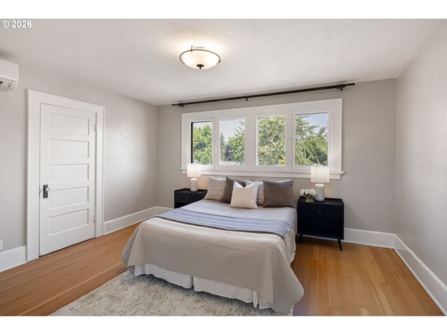 199 SANTA CLARA Ave, Eugene, OR 97404