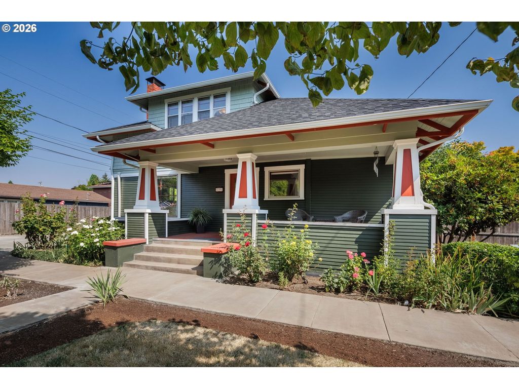199 SANTA CLARA Ave, Eugene, OR 97404