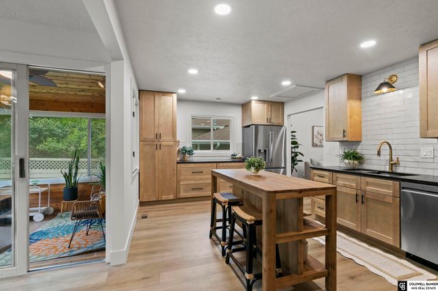 5210 Jade Court, Lincoln, NE 68516