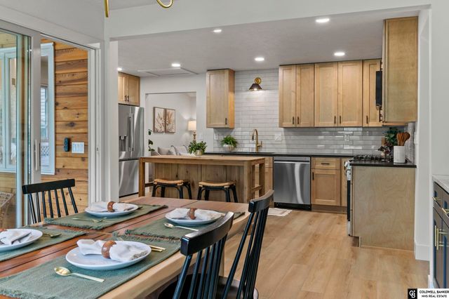 5210 Jade Court, Lincoln, NE 68516