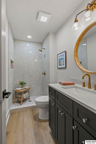 5210 Jade Court, Lincoln, NE 68516