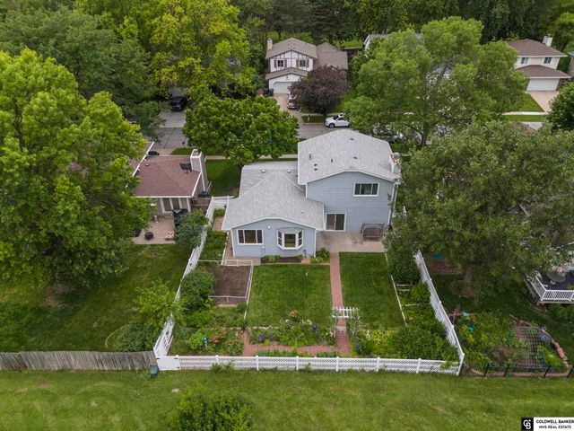 5210 Jade Court, Lincoln, NE 68516