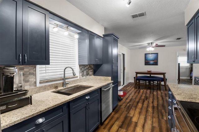 7229 ASHLAND DRIVE, Zephyrhills, FL 33540