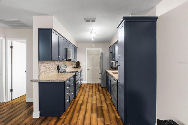 7229 ASHLAND DRIVE, Zephyrhills, FL 33540