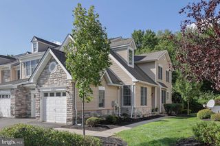 11 WEDGEWOOD CT, Princeton, NJ 08540