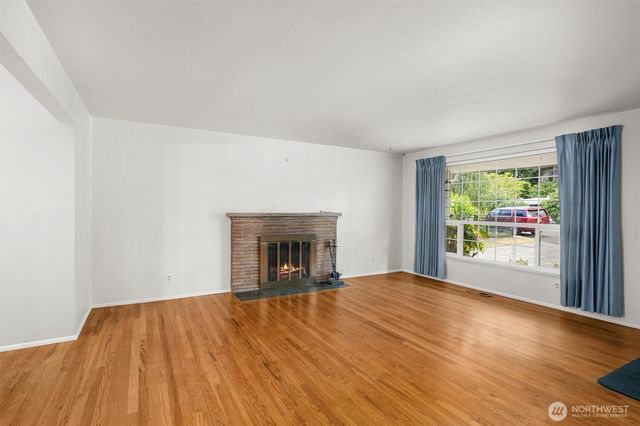16811 1st Avenue NW, Shoreline, WA 98177