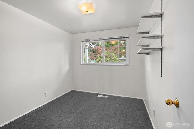 16811 1st Avenue NW, Shoreline, WA 98177