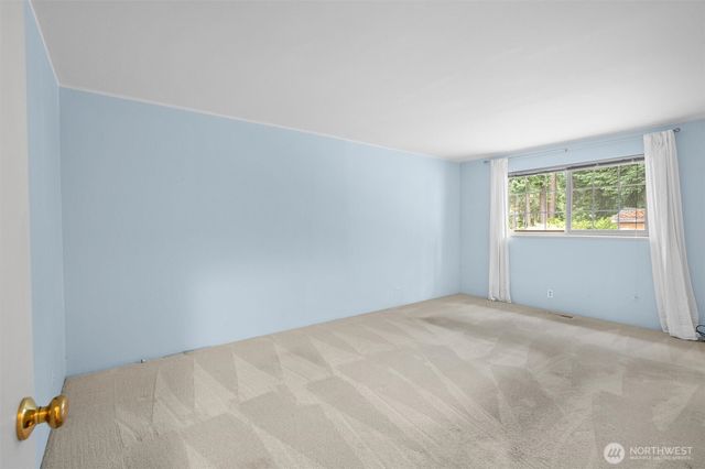 16811 1st Avenue NW, Shoreline, WA 98177