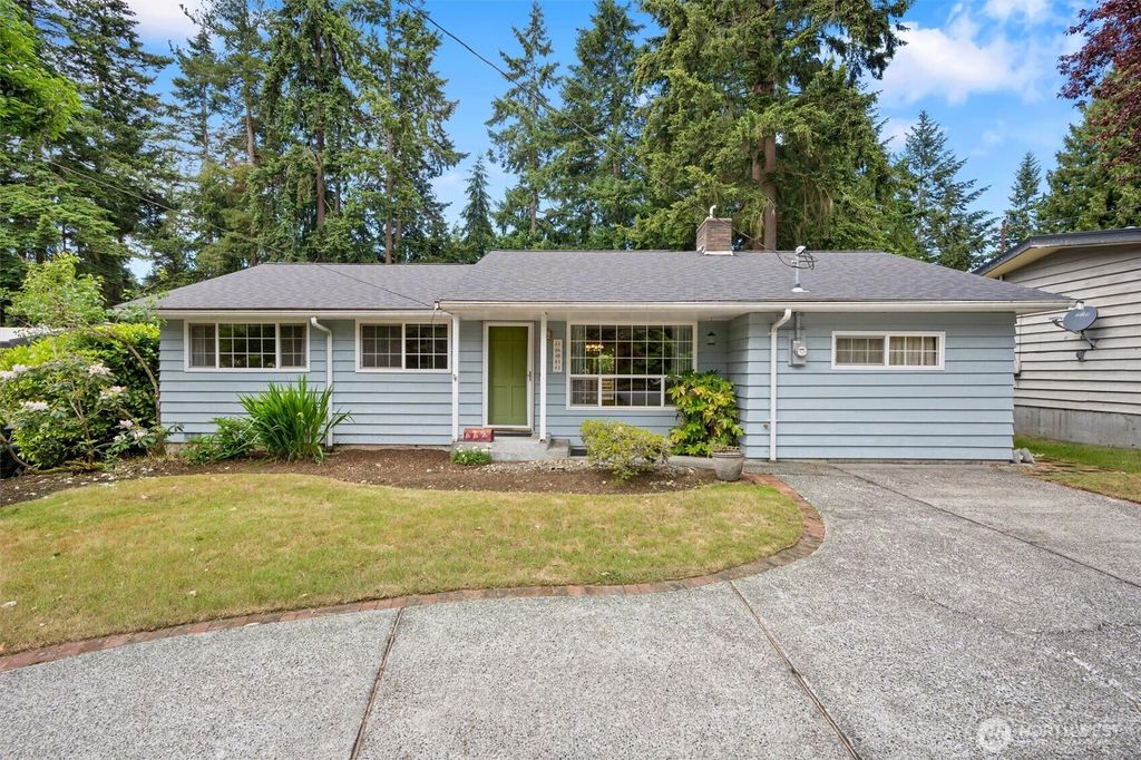 16811 1st Avenue NW, Shoreline, WA 98177