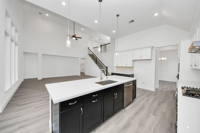 17315 July Moon Lane, Conroe, TX 77302