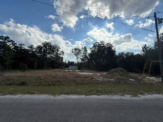 26 FISHER WAY TRAIL, Ocklawaha, FL 32179