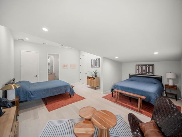 2107 Brackenridge ST 1, Austin, TX 78704