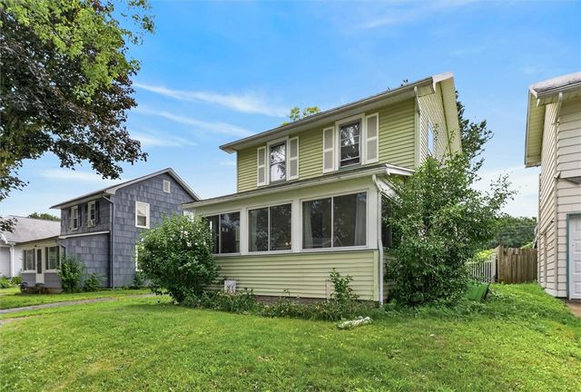 77 Bayton Drive, Irondequoit, NY 14622