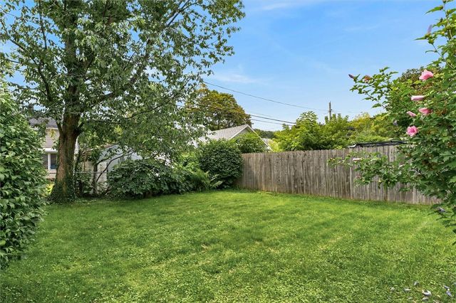 77 Bayton Drive, Irondequoit, NY 14622