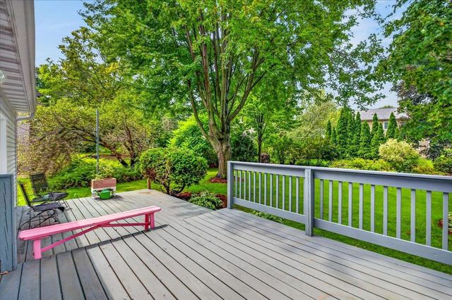 6 Windhaven Circle, Madison, WI 53717